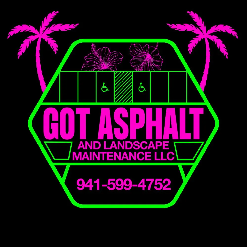 Custom yard cleanup service in Venice, FL - Got Asphalt And Landscape Maintenance