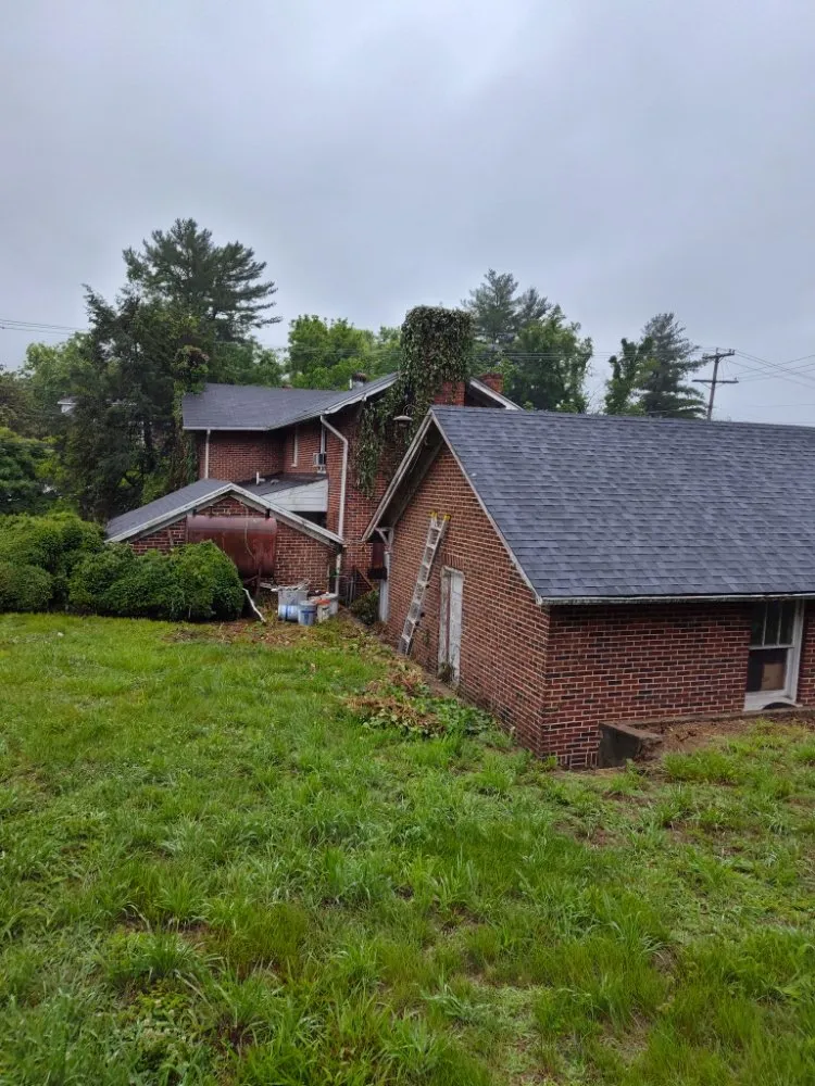 Top-rated yard maintenance near you in Roanoke, VA by Got Your Back 101