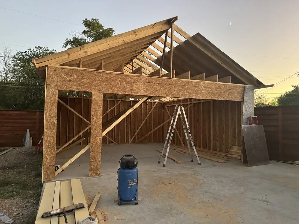 Trusted lawn mowing service in Dallas, TX - GotConstruction