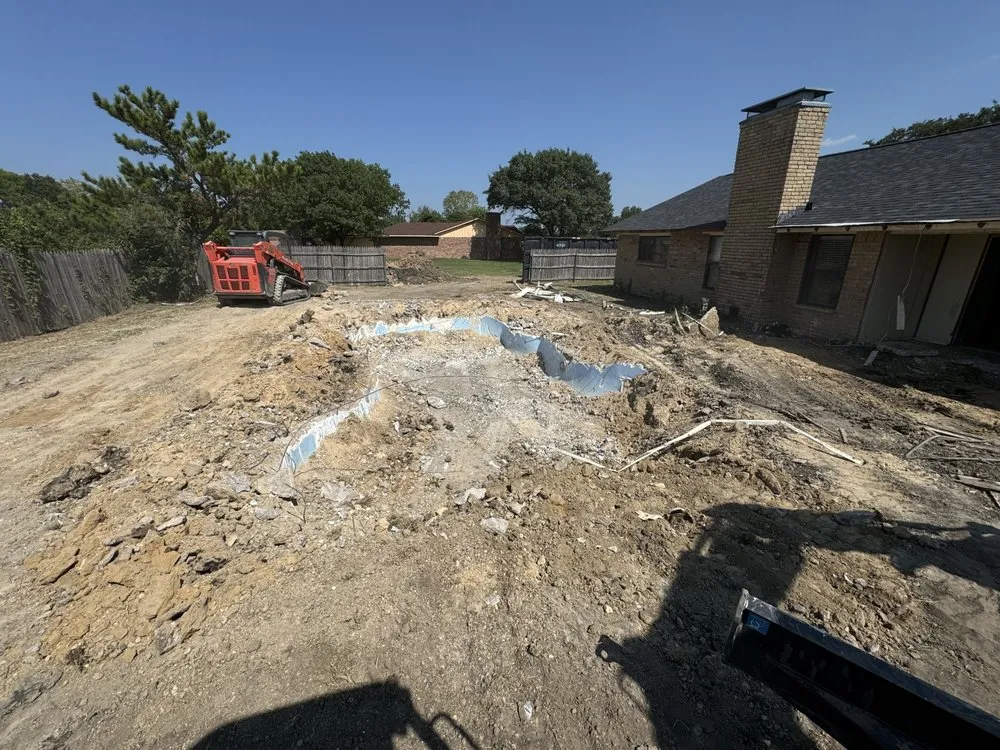 Expert yard maintenance for beautiful yards in Dallas, TX by GotConstruction