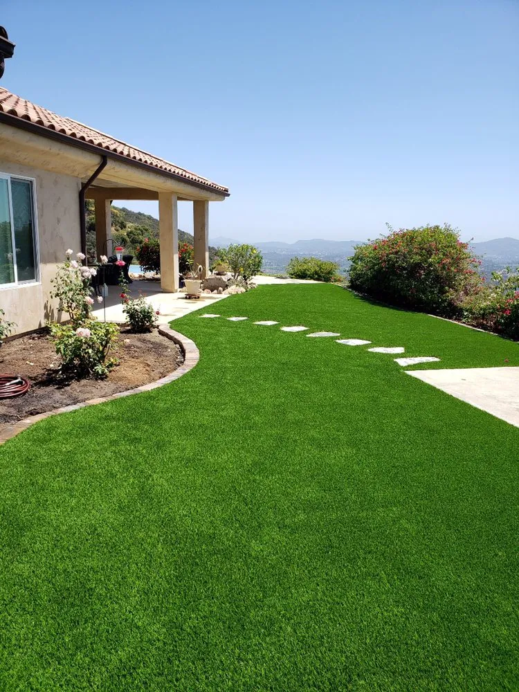 Professional yard cleanup service in Oceanside, CA - GoTurf Direct