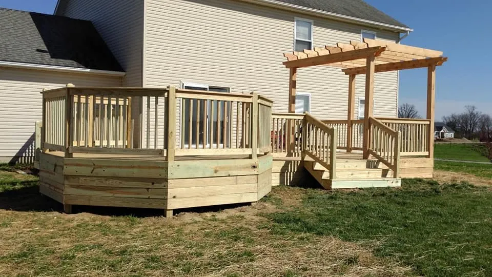 Reliable lawn care service in Centerburg, OH by Goulter Construction