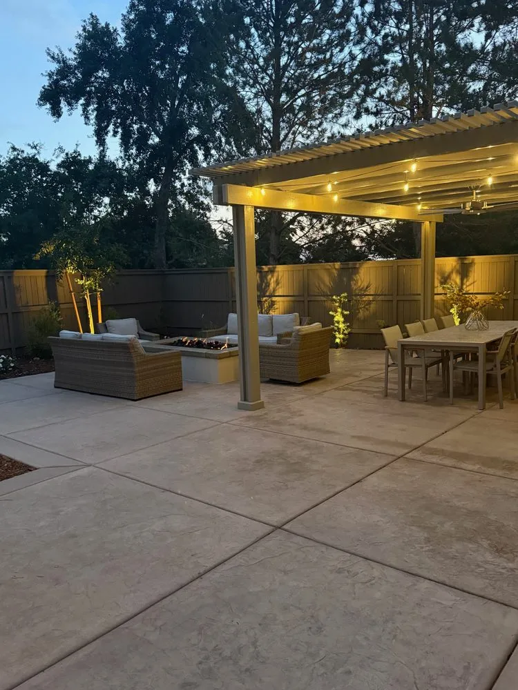 Professional yard maintenance for beautiful yards in El Dorado Hills, CA by Gove Landscape Construction