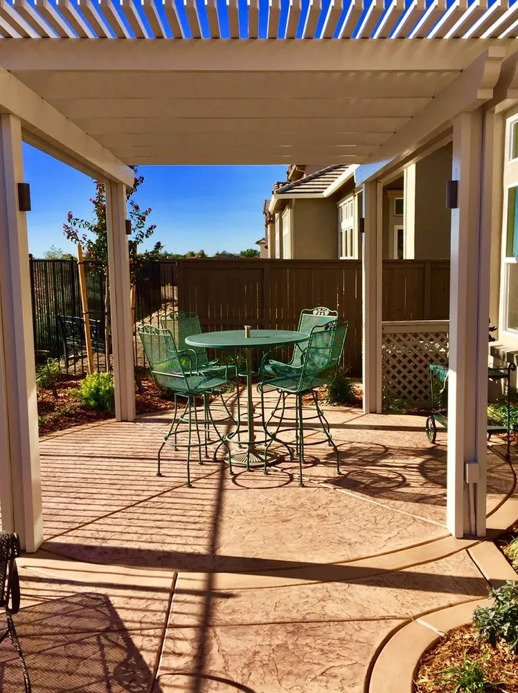 Affordable yard maintenance in El Dorado Hills, CA - Gove Landscape Construction