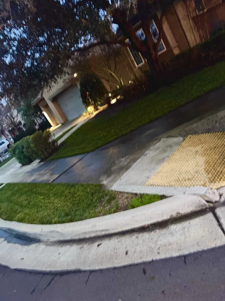 Custom yard maintenance in Fresno, CA - Gover Green Landscaping