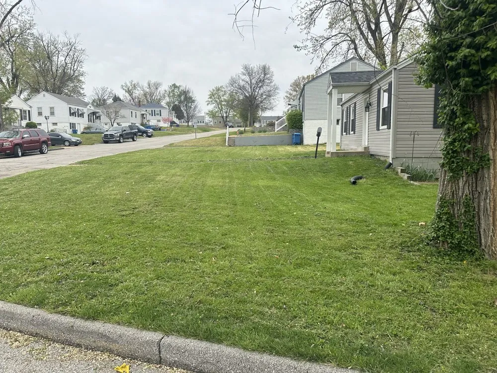 Custom residential landscaping for homes in Hazelwood, MO by Gowe’s Landscaping & Lawn Care