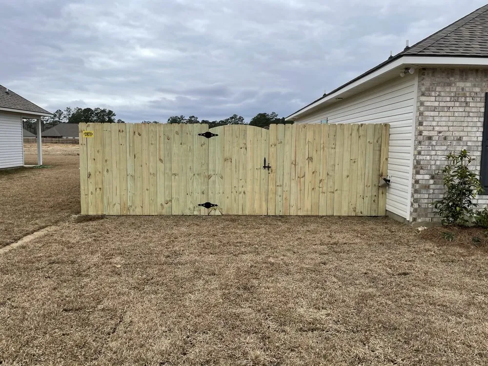 Affordable yard cleanup service for residential properties across Lacombe, LA - GPP