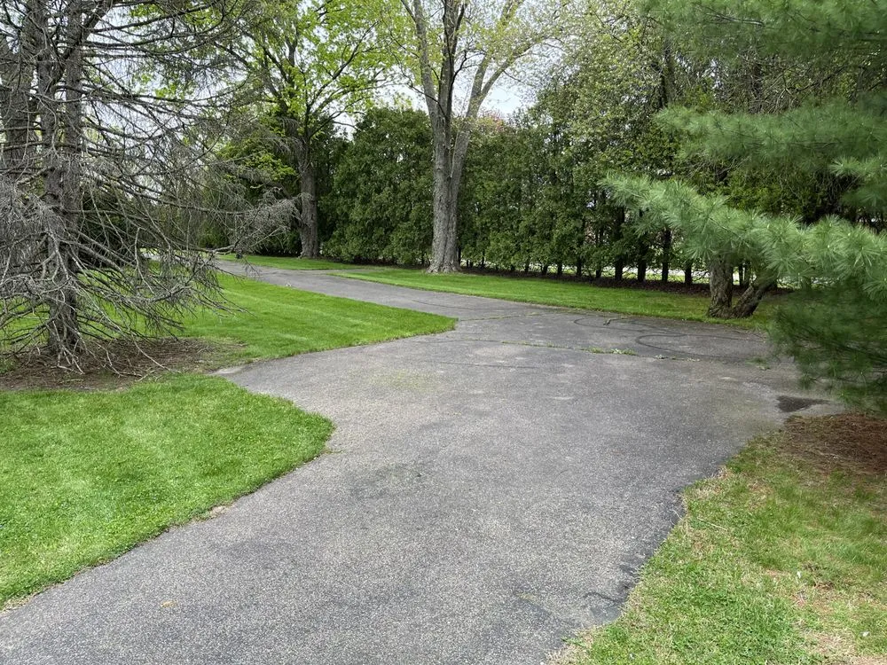 Expert lawn mowing service experts serving Edwardsburg, MI - GPR Services