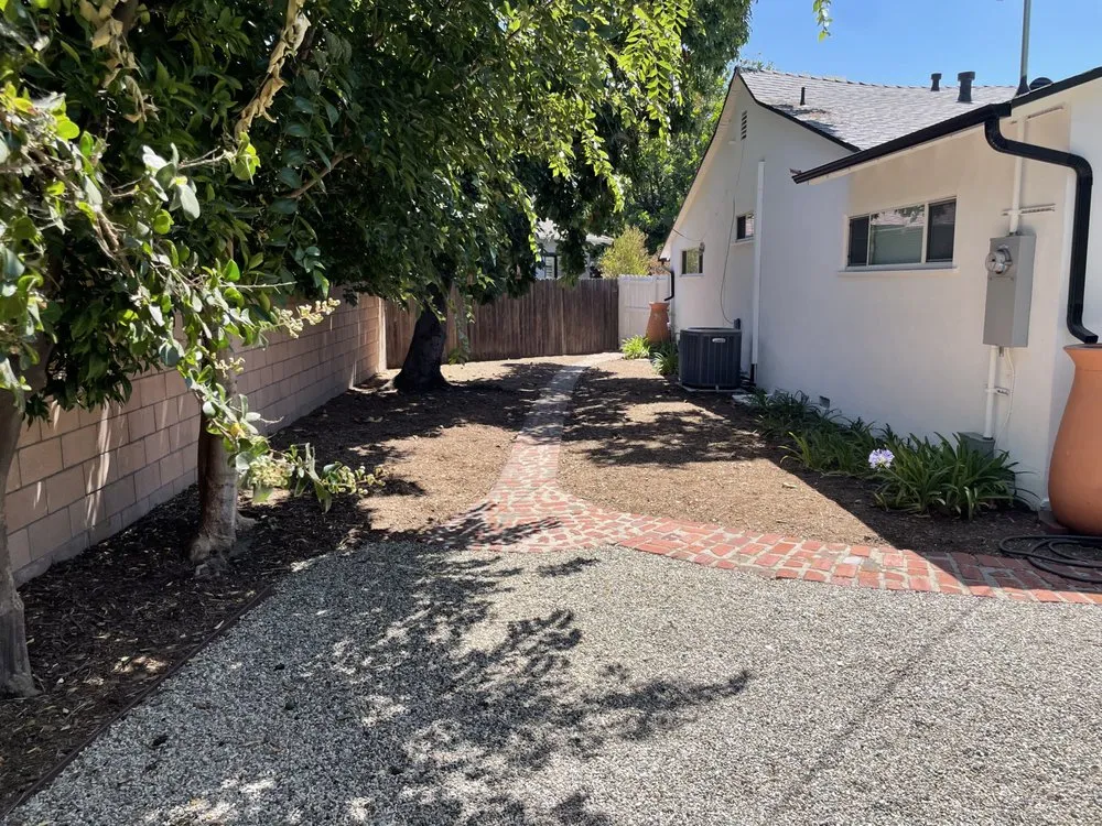 Reliable garden landscaping experts serving San Fernando Valley, CA - GR Landscaping