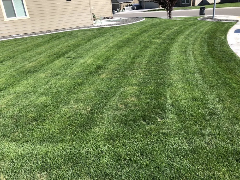 Professional outdoor landscaping in Pasco, WA - G&R Lawn Maintenance