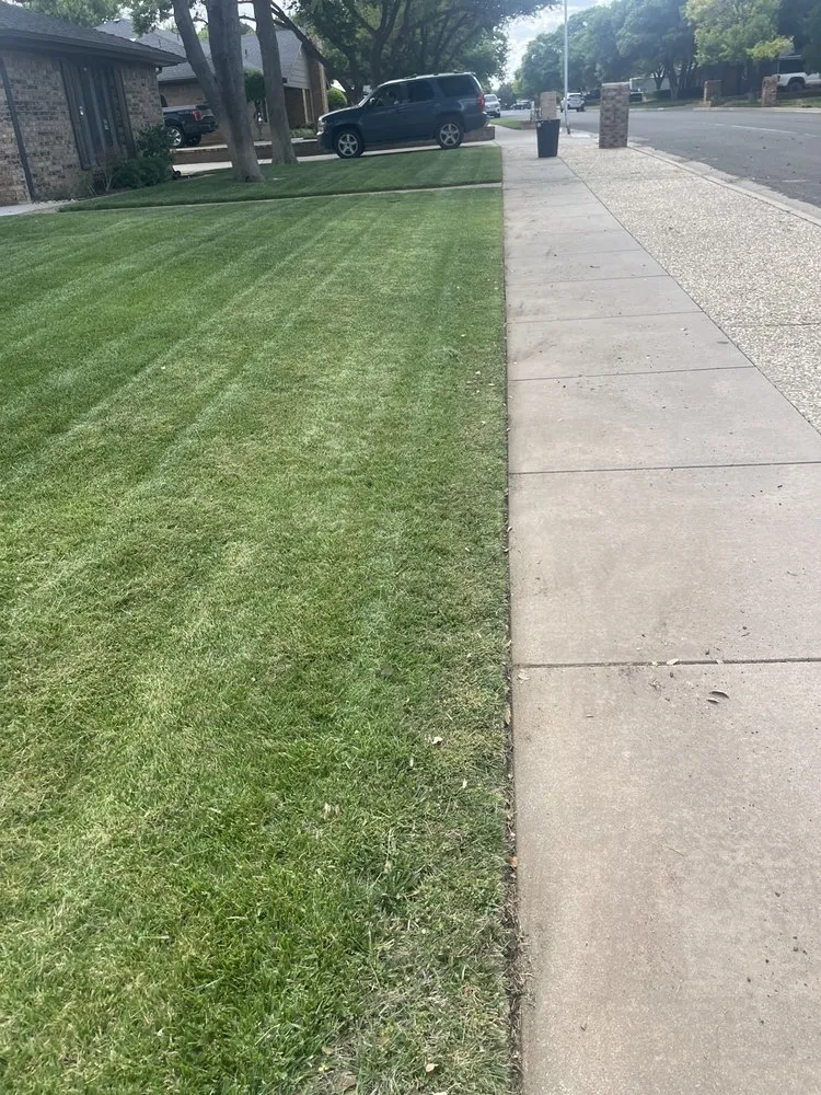 Reliable landscape design experts serving Carlsbad, NM - GR Mowing