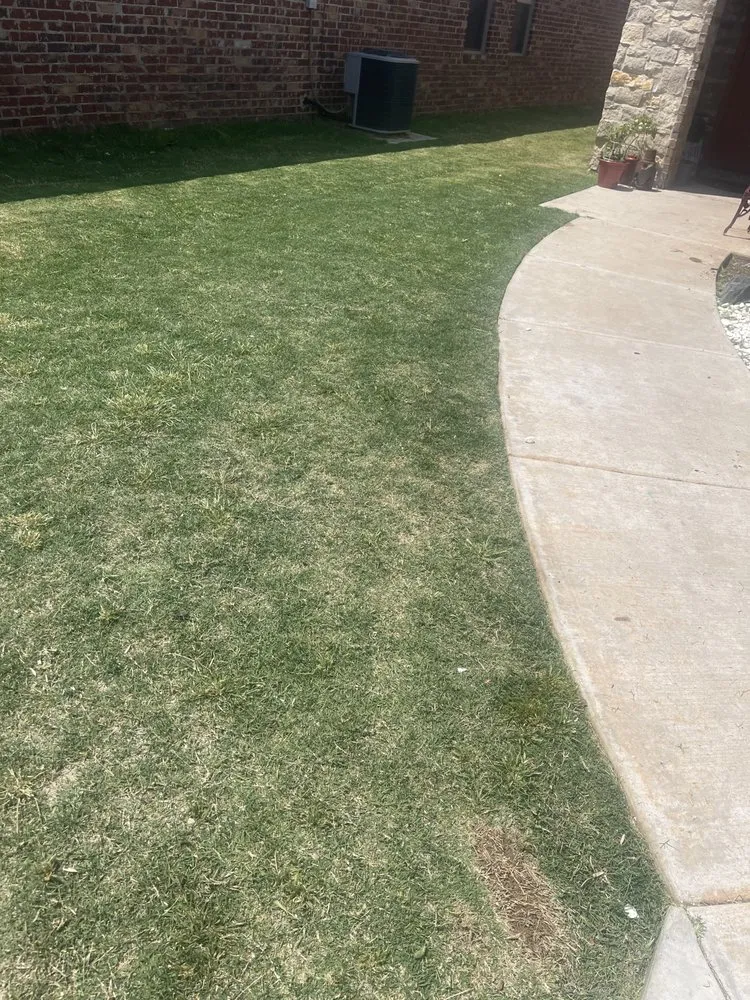 Professional landscape design in Carlsbad, NM by GR Mowing