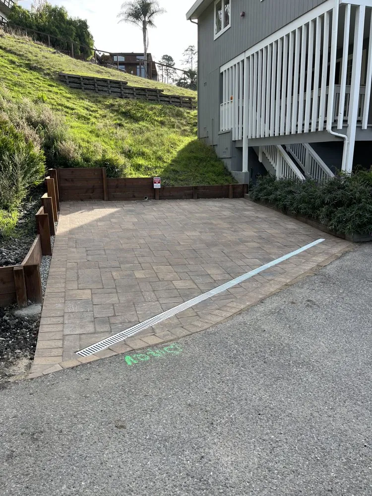 Top-rated landscaping services experts serving San Rafael, CA - GR Paver