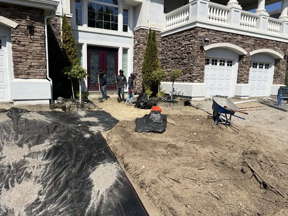 Custom lawn care service in San Rafael, CA by GR Paver