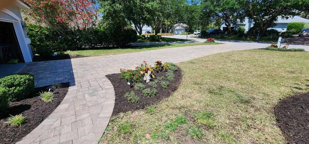 Top-rated lawn mowing service in Hastings, FL - GR8 Clipz Lawn Care