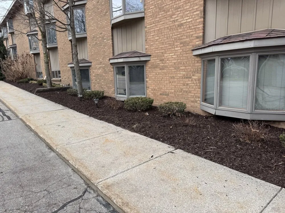 Trusted residential landscaping with custom design across Grand Rapids, MI - Gr8er Landscape Management