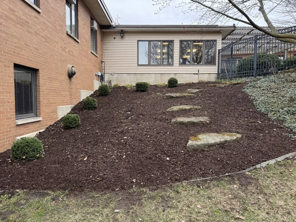 Professional landscaping services in Grand Rapids, MI by Gr8er Landscape Management