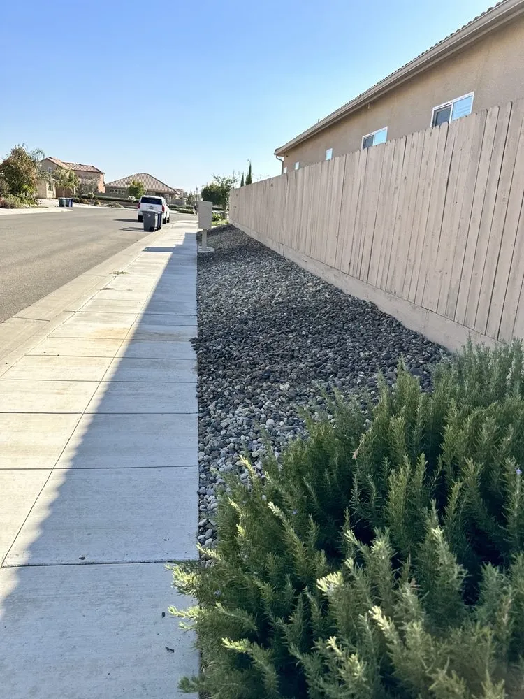 Trusted lawn mowing service in Fresno, CA by Gr8t Tree Service