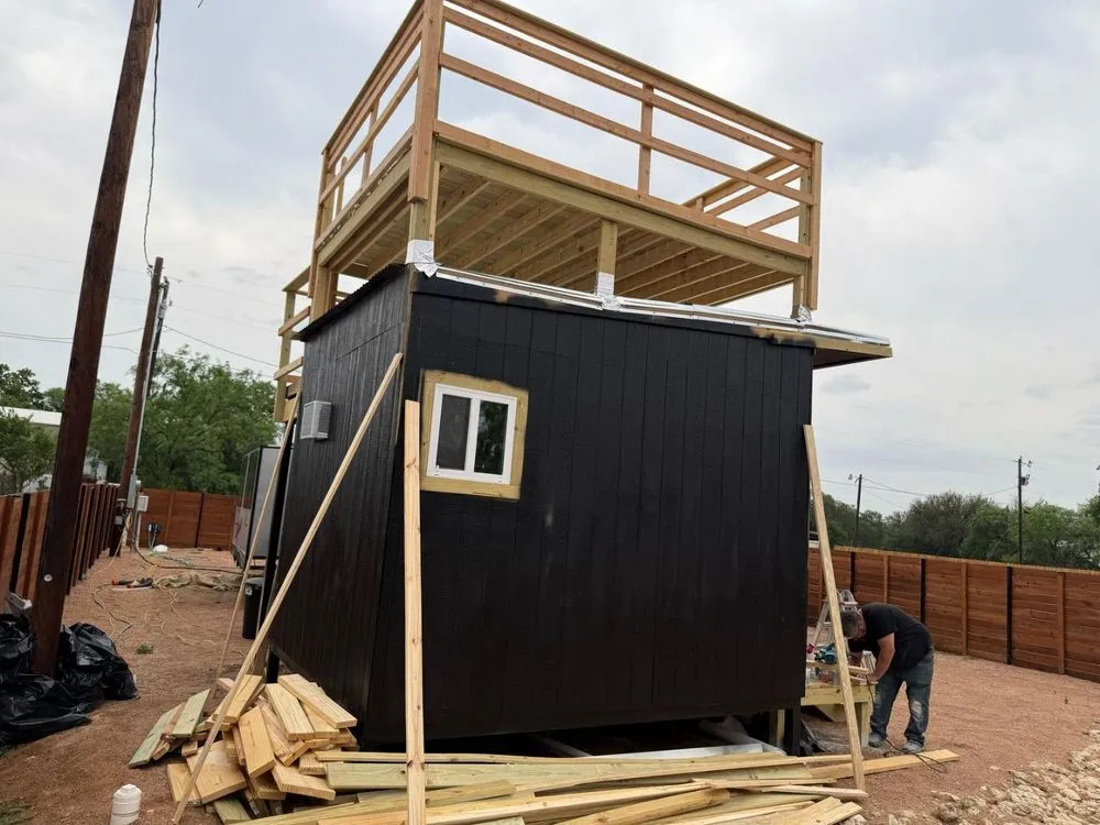 Custom lawn mowing service in Austin, TX - Grace Landscaping and Tree Service