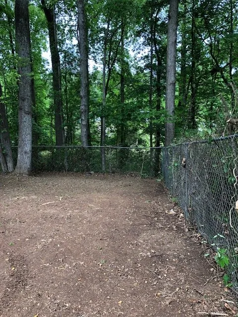 Expert yard maintenance with custom design in Atlanta, GA by Grace Lawn Care