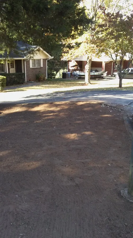 Custom landscape installation experts serving Clarkston, GA - Grace Lawn Care Services