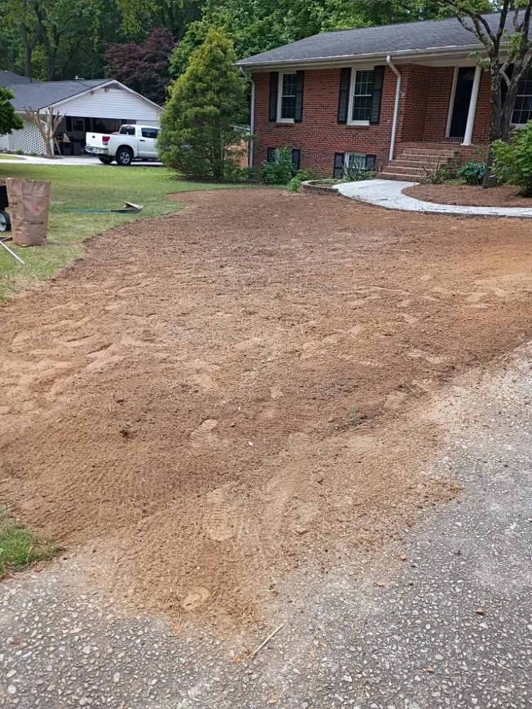 Trusted landscaping services experts serving Clarkston, GA - Grace Lawn Care Services