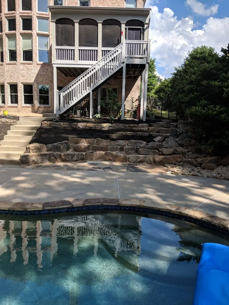 Local lawn mowing service experts serving Acworth, GA - Graceful Gardens