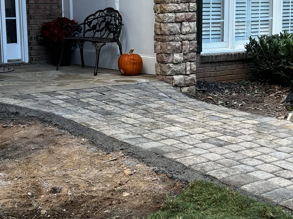 Custom lawn care service in Acworth, GA - Graceful Gardens