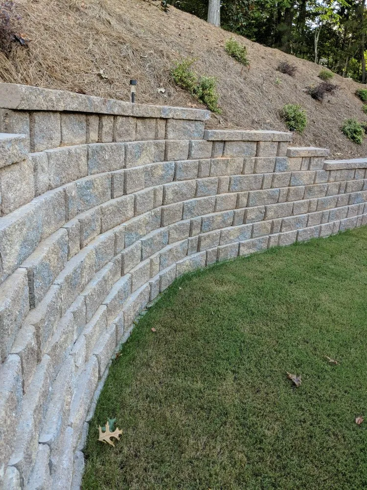 Reliable residential landscaping for year-round maintenance in Acworth, GA by Graceful Gardens