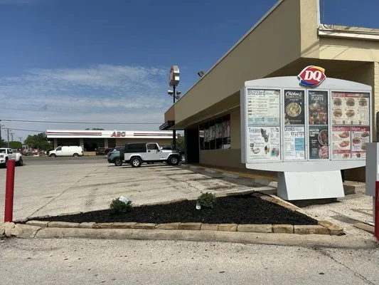 Graceful Gardens Logo