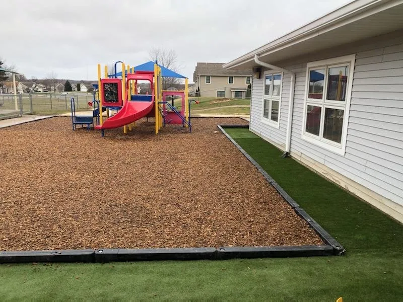 Top-rated lawn care service in Milton, WI by Graceful