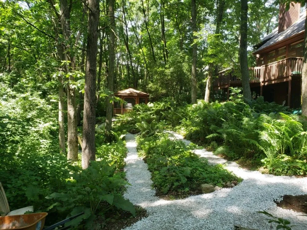 Affordable outdoor landscaping experts serving Milton, WI - Graceful