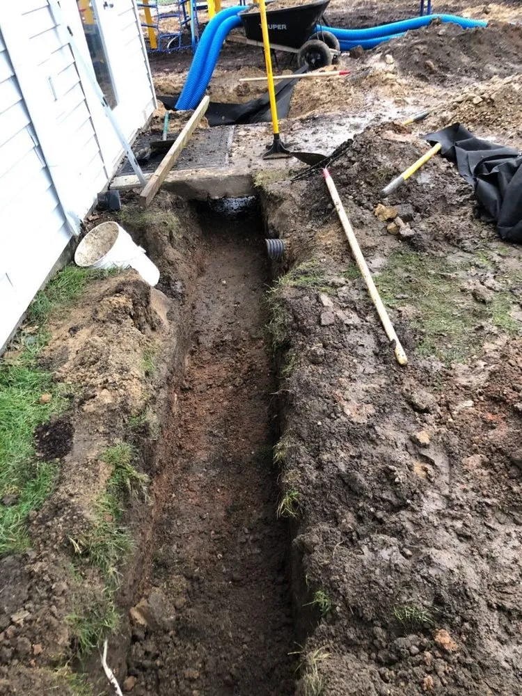 Top-rated residential landscaping for year-round maintenance in Milton, WI by Graceful