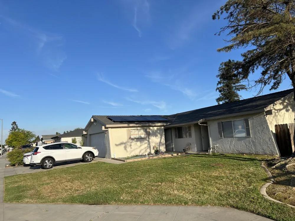 Top-rated yard cleanup service experts serving Fresno, CA - Graces Gardening Guys