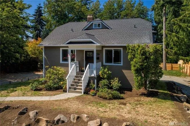 Trusted residential landscaping in Kingston, WA - Gracey Landscape & Hydroseeding