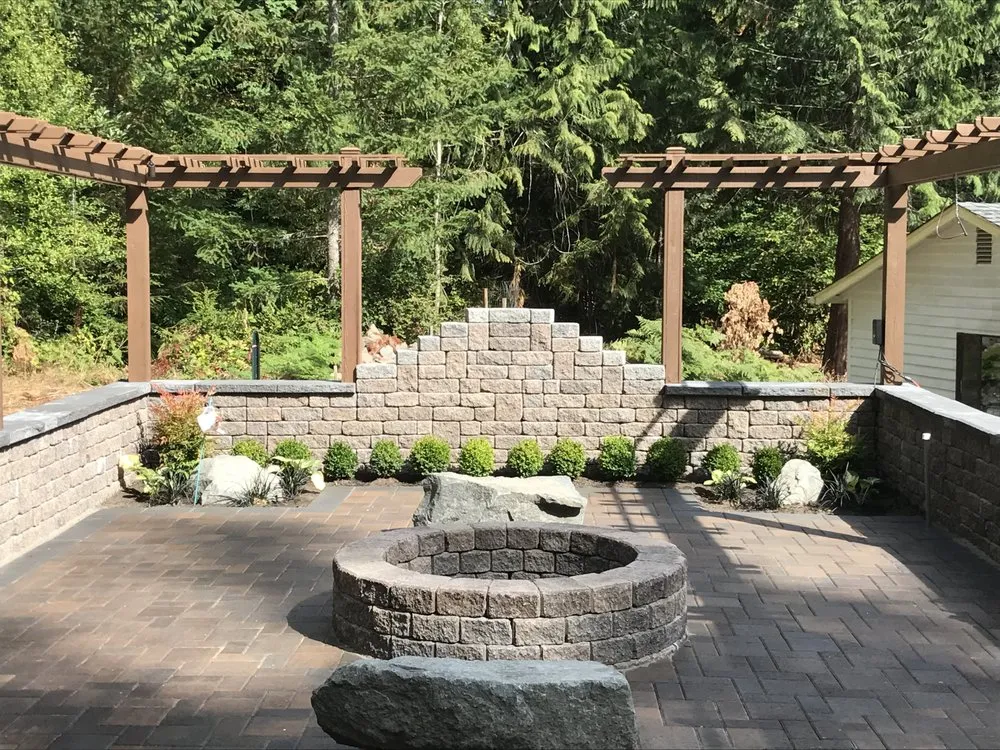 Trusted yard maintenance experts serving Kingston, WA - Gracey Landscape & Hydroseeding