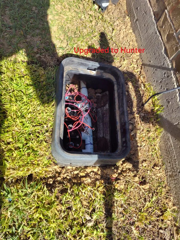 Top-rated lawn mowing service experts serving Katy, TX - Grade A Grass Lawn Care