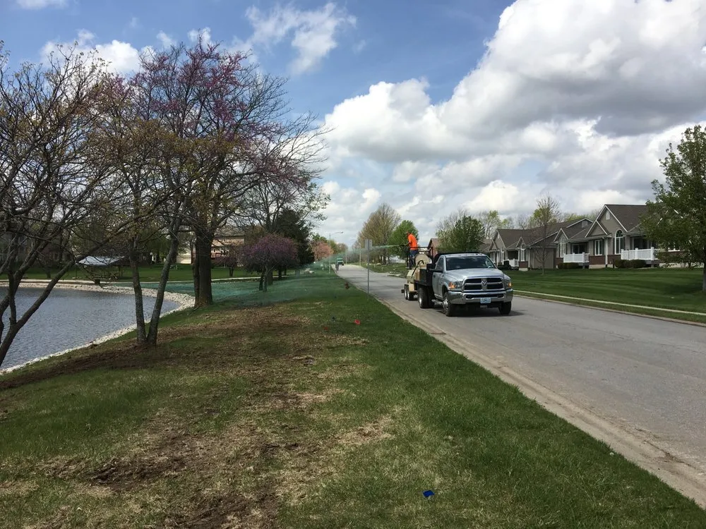 Reliable garden landscaping experts serving Peculiar, MO - Gradex Company