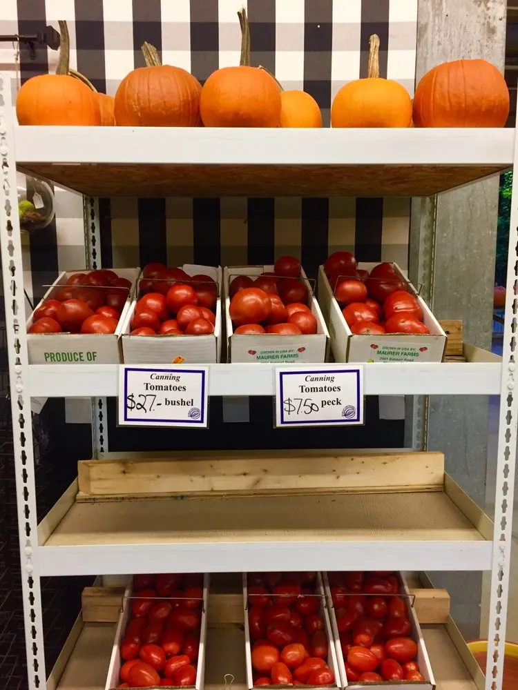 Custom lawn care service experts serving Akron, OH - Graf's Garden Shop, Landscape & Farm Market