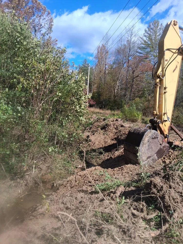 Top-rated yard cleanup service for outdoor upgrades in Arden, NC by Gragg Landscaping and Construction