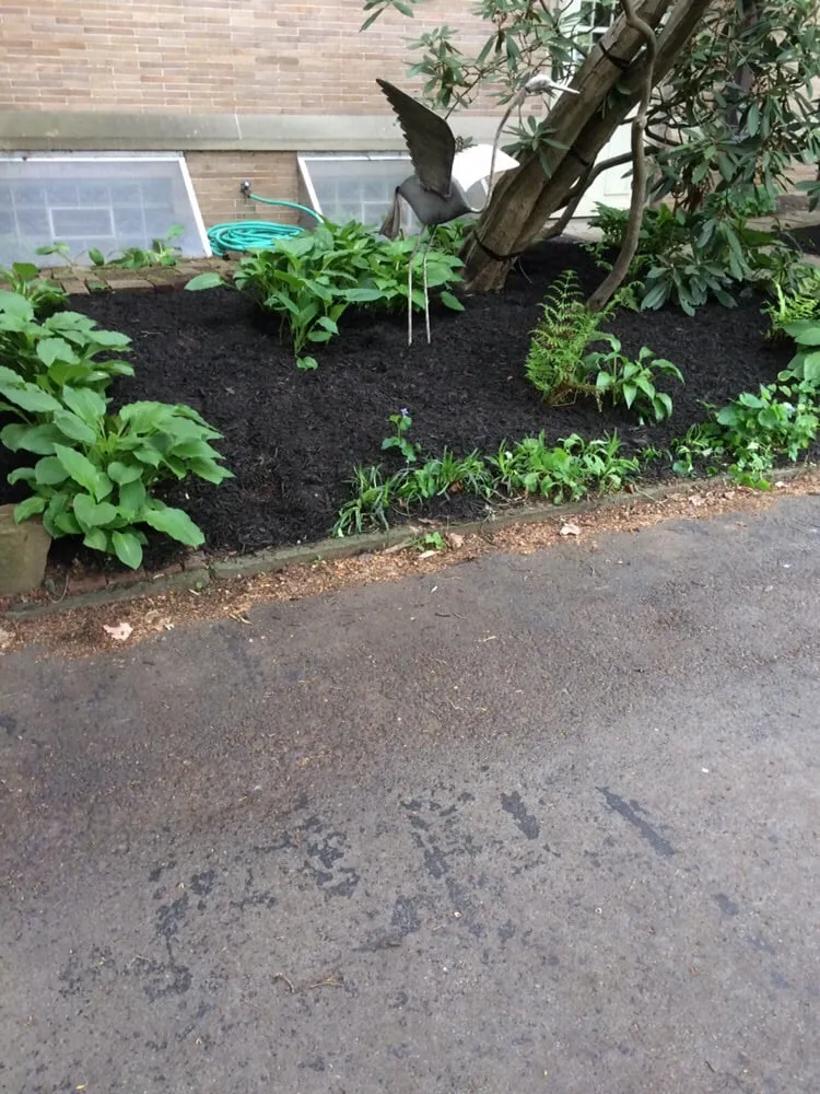 Professional residential landscaping in Sewickley, PA - Grago Lawn Care