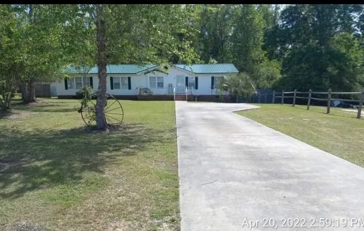 Local yard cleanup service for year-round maintenance across Lake City, SC - Graham lawn care & Tree trimming