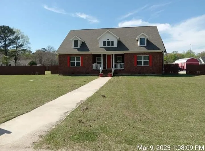 Reliable landscaping services for residential properties in Lake City, SC by Graham lawn care & Tree trimming