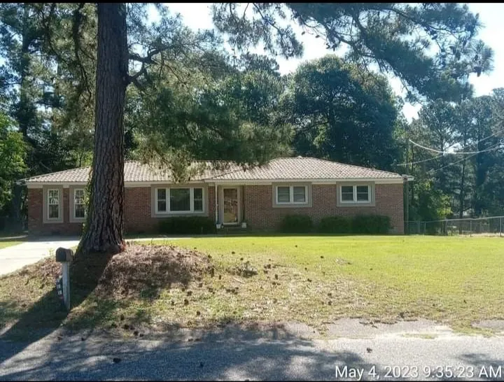 Custom outdoor landscaping for outdoor upgrades across Lake City, SC - Graham lawn care & Tree trimming