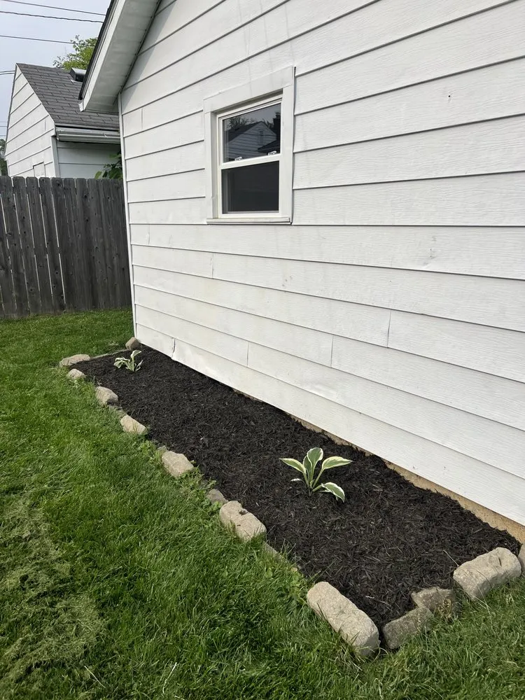 Professional lawn mowing service for beautiful yards in Fairfield, OH by Gramen Lawn Care