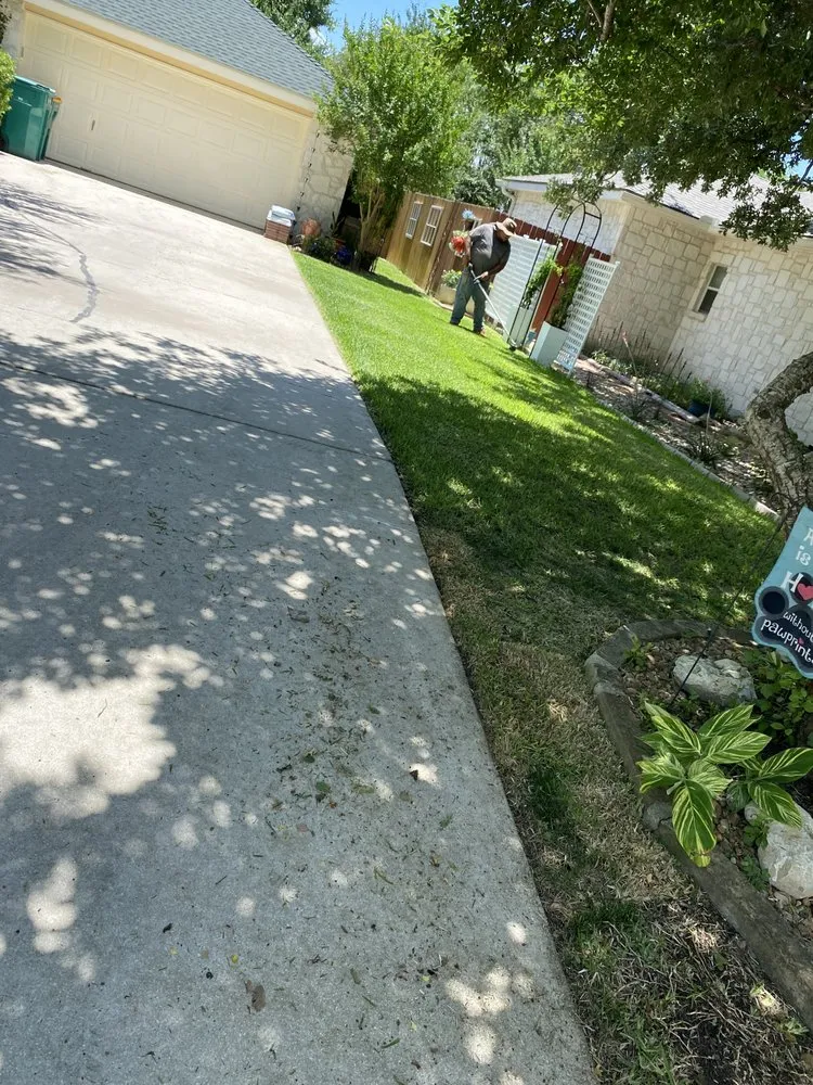 Reliable lawn care service experts serving Boerne, TX - Granados Landscaping