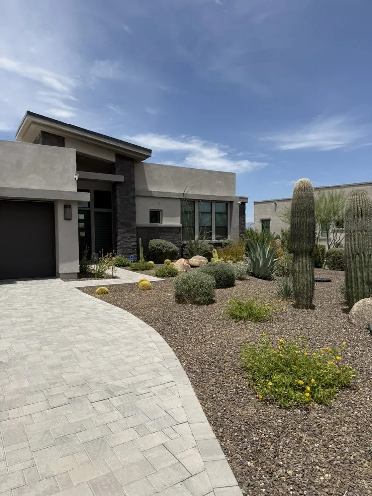 Local outdoor landscaping experts serving Phoenix, AZ - Granado's Landscaping