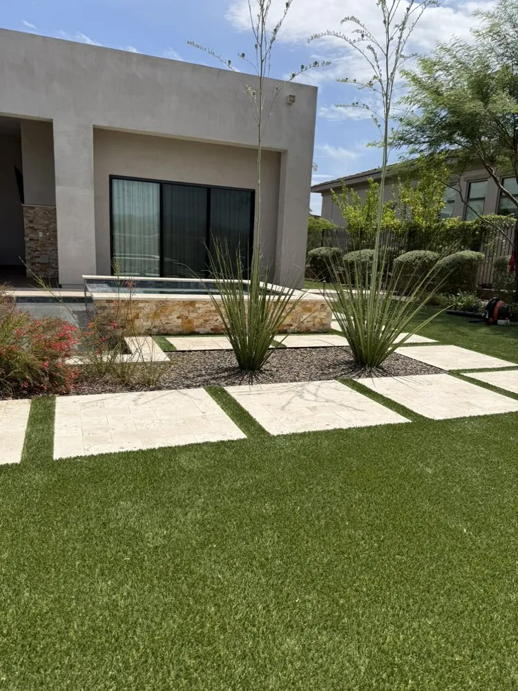 Local garden landscaping for homes in Phoenix, AZ by Granado's Landscaping