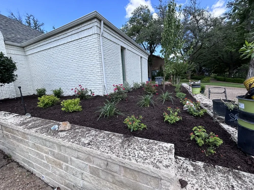 Professional lawn care service experts serving Mesquite, TX - Granados Paradise Landscaping