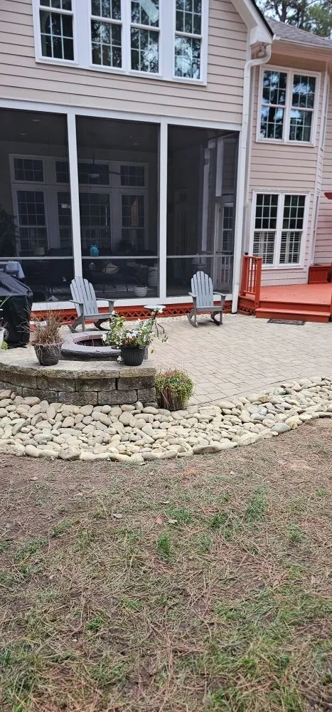 Expert yard cleanup service near you in Raleigh, NC by Grand Design